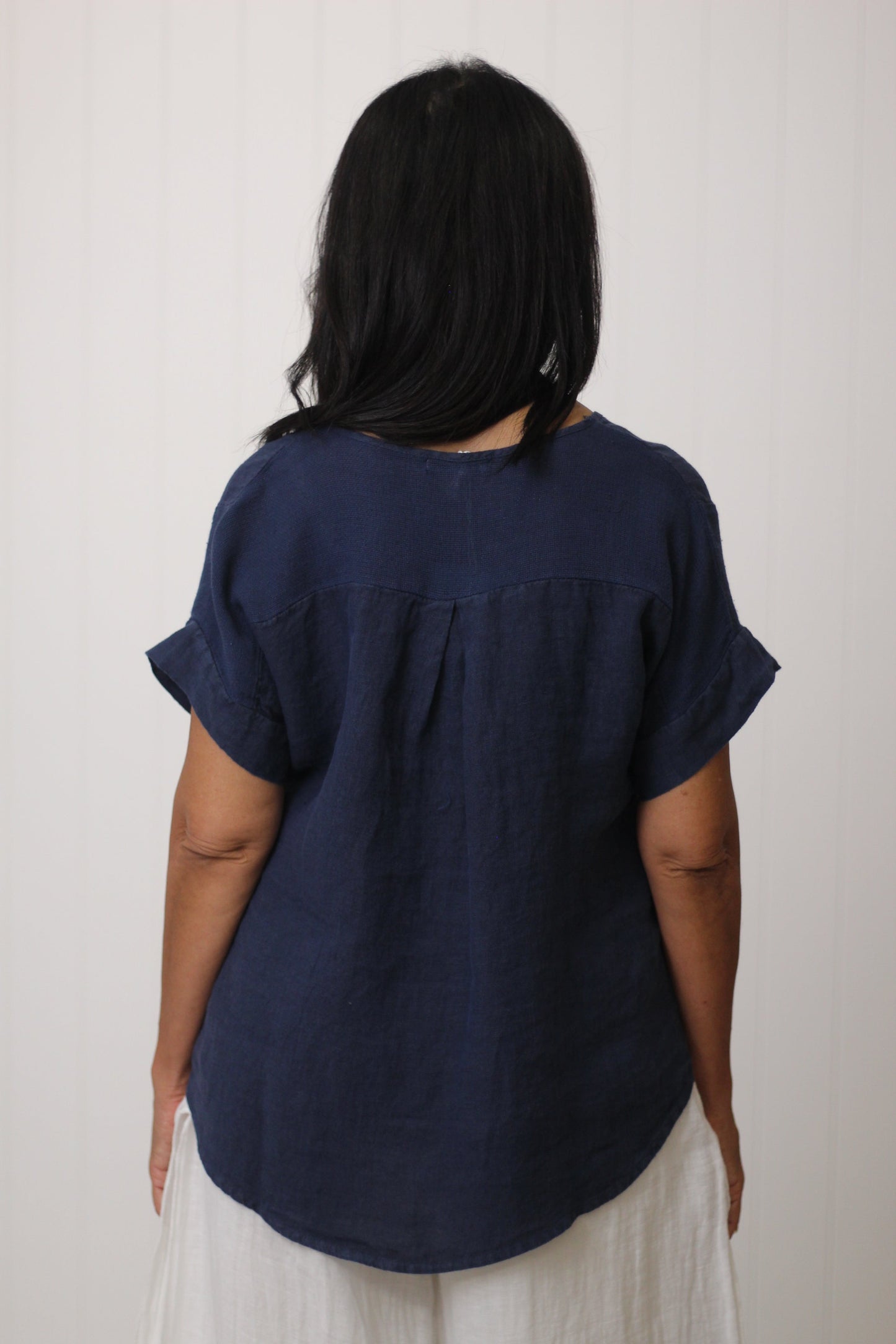 Carmela Tee