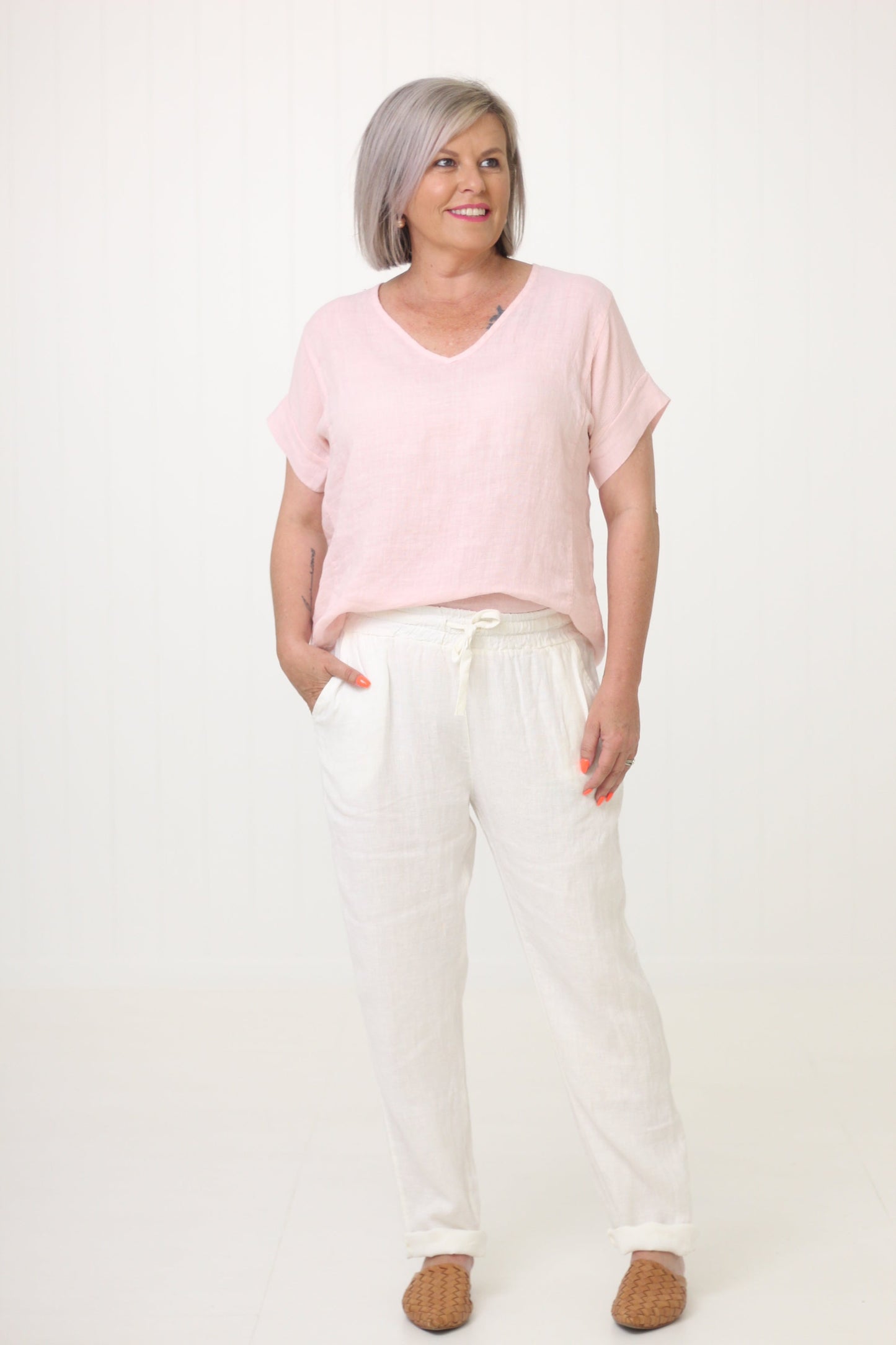 Carmela Tee